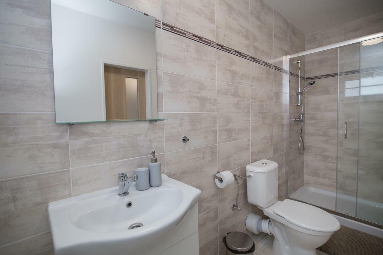 Apartment Sarka Hošťka Kültér fotó